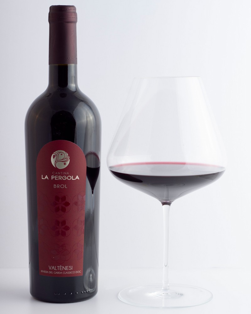 Vino Rosso Superiore Garda Classico DOC Brol » Cantine La Pergola